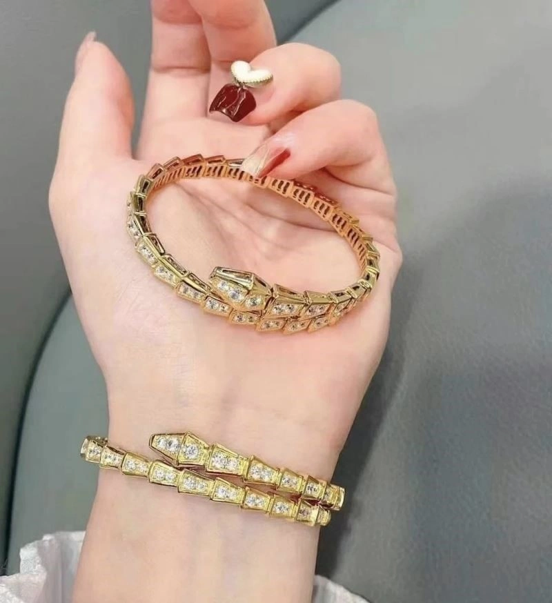 Sporty Bvlgari Bracelets 216457