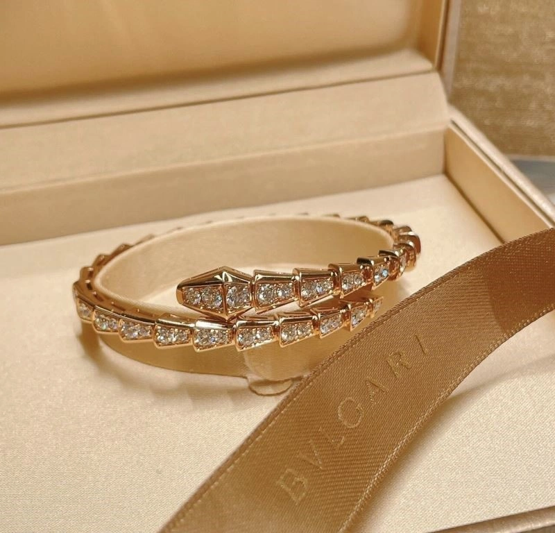 Sporty Bvlgari Bracelets 216457