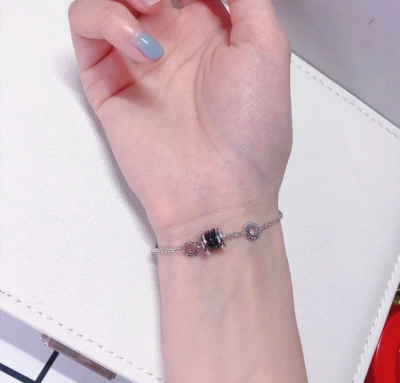 Bvlgari Bracelets OnTrend 216428