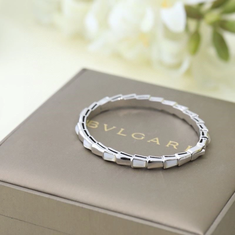 Vibrant Bvlgari Bracelets 216323