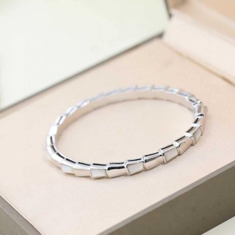 Vibrant Bvlgari Bracelets 216323