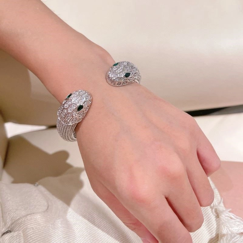 Contemporary Bvlgari Bracelets 216281