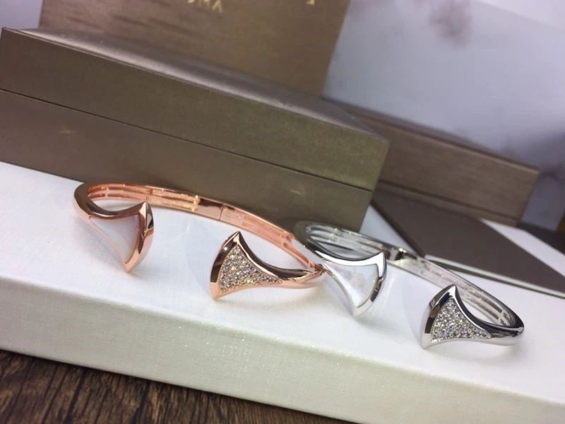 Bvlgari Bracelets Flexible 216280
