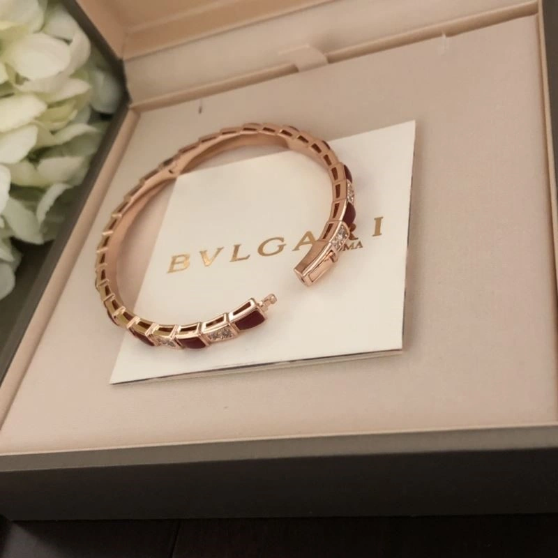 Effortless Bvlgari Bracelets 216075