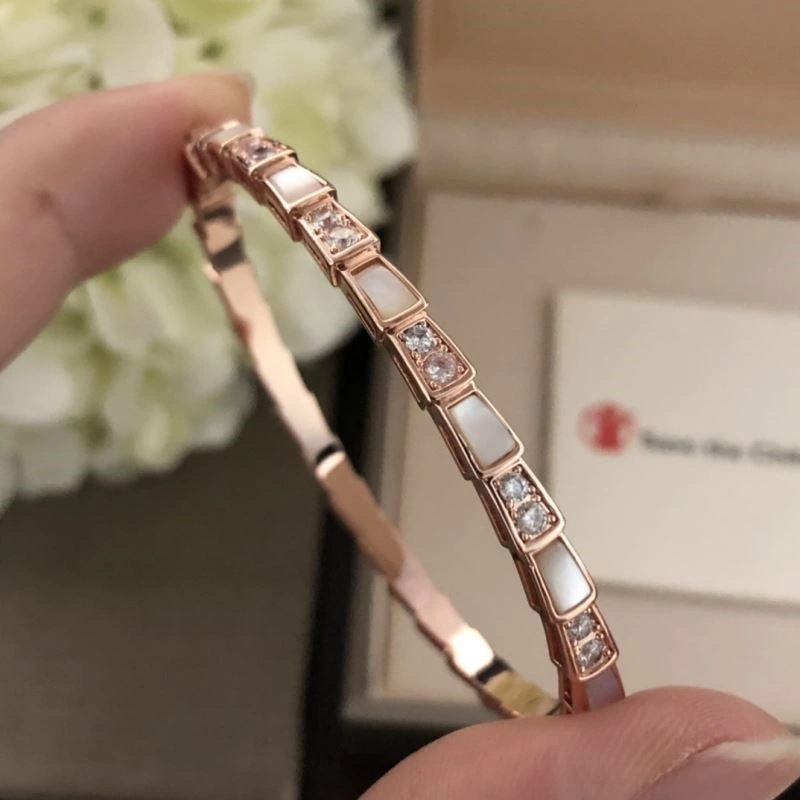 Effortless Bvlgari Bracelets 216075