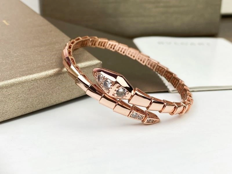 Trendsetting Bvlgari Bracelets 216077
