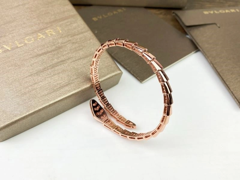 Trendsetting Bvlgari Bracelets 216077