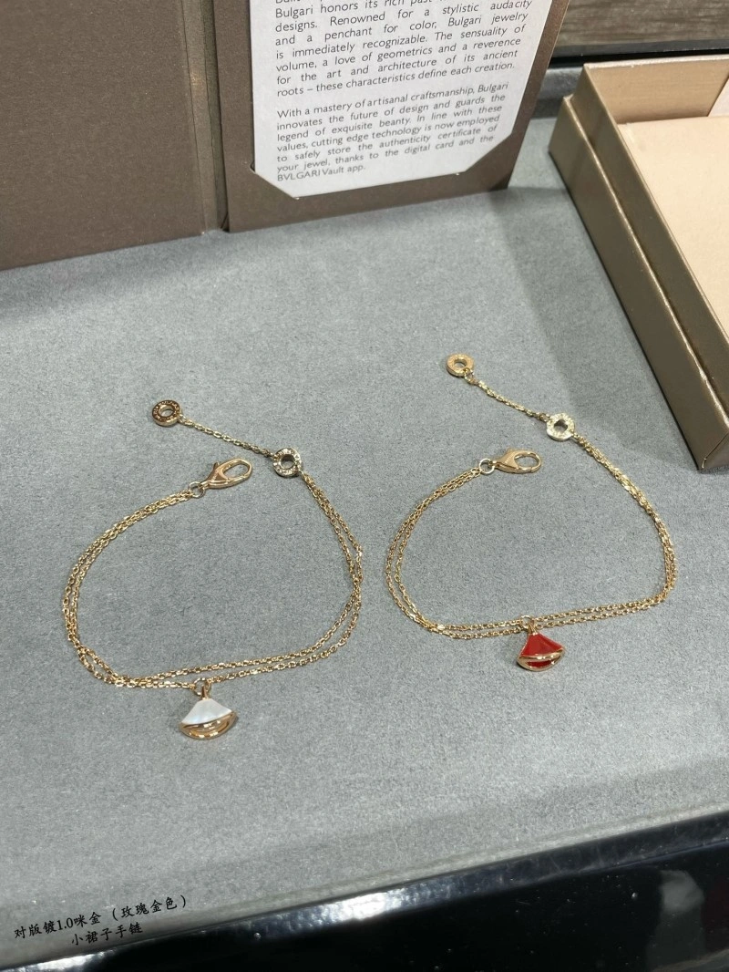 Elegant Bvlgari Bracelets 215931