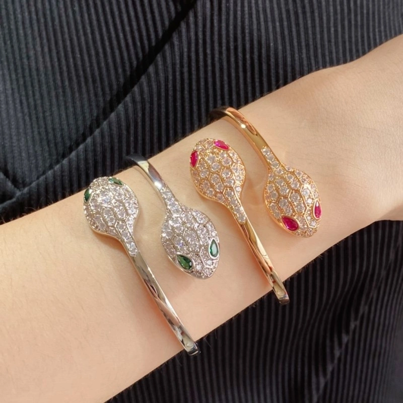 Neat Bvlgari Bracelets 215932