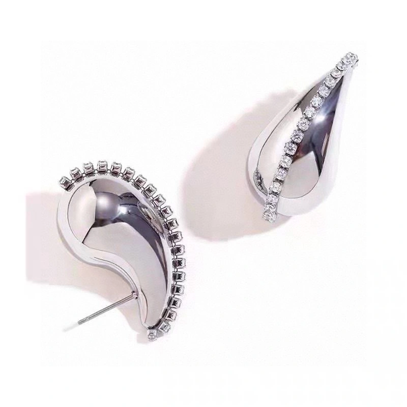 Functional Bvlgari Earrings 216816