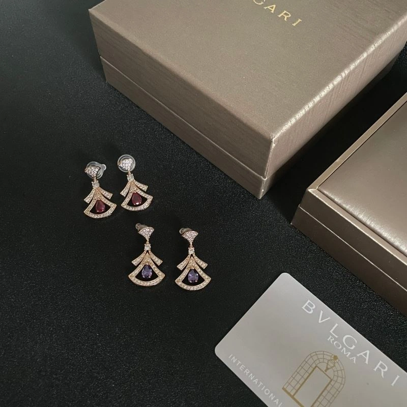 Trendsetting Bvlgari Earrings 216661