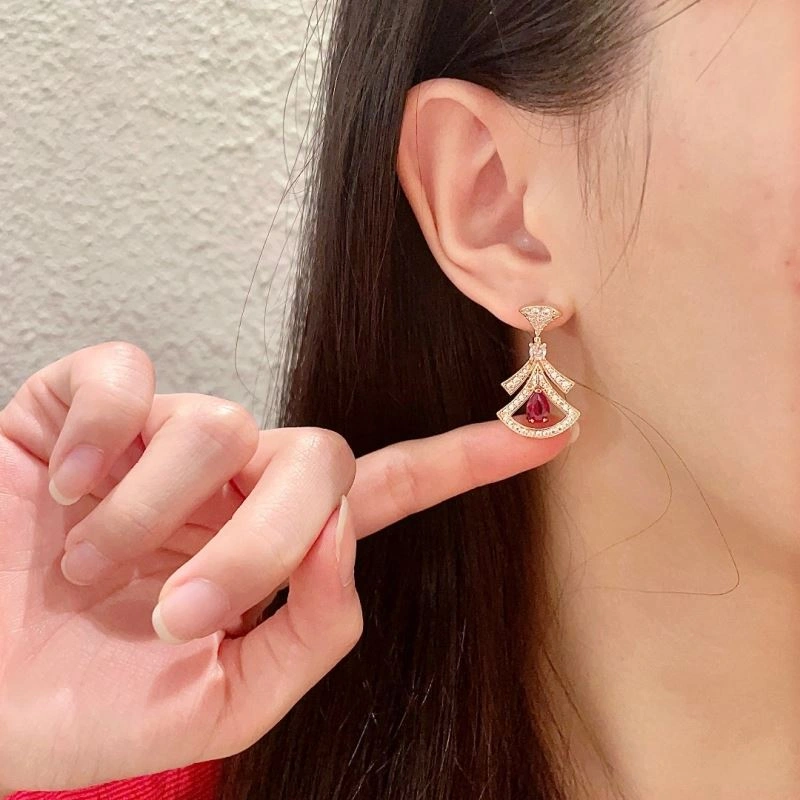 Trendsetting Bvlgari Earrings 216661