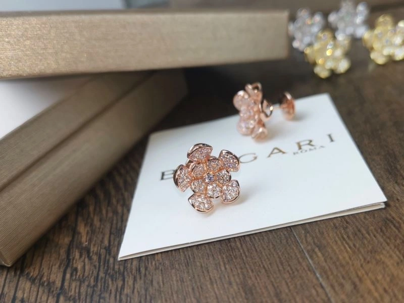 Bvlgari Earrings Elegant 216617