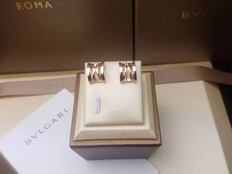 Minimalist Bvlgari Earrings 216625