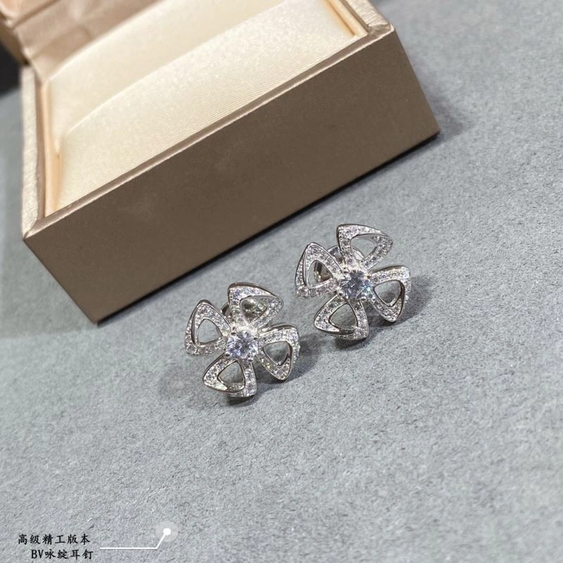 Sophisticated Bvlgari Earrings 216427