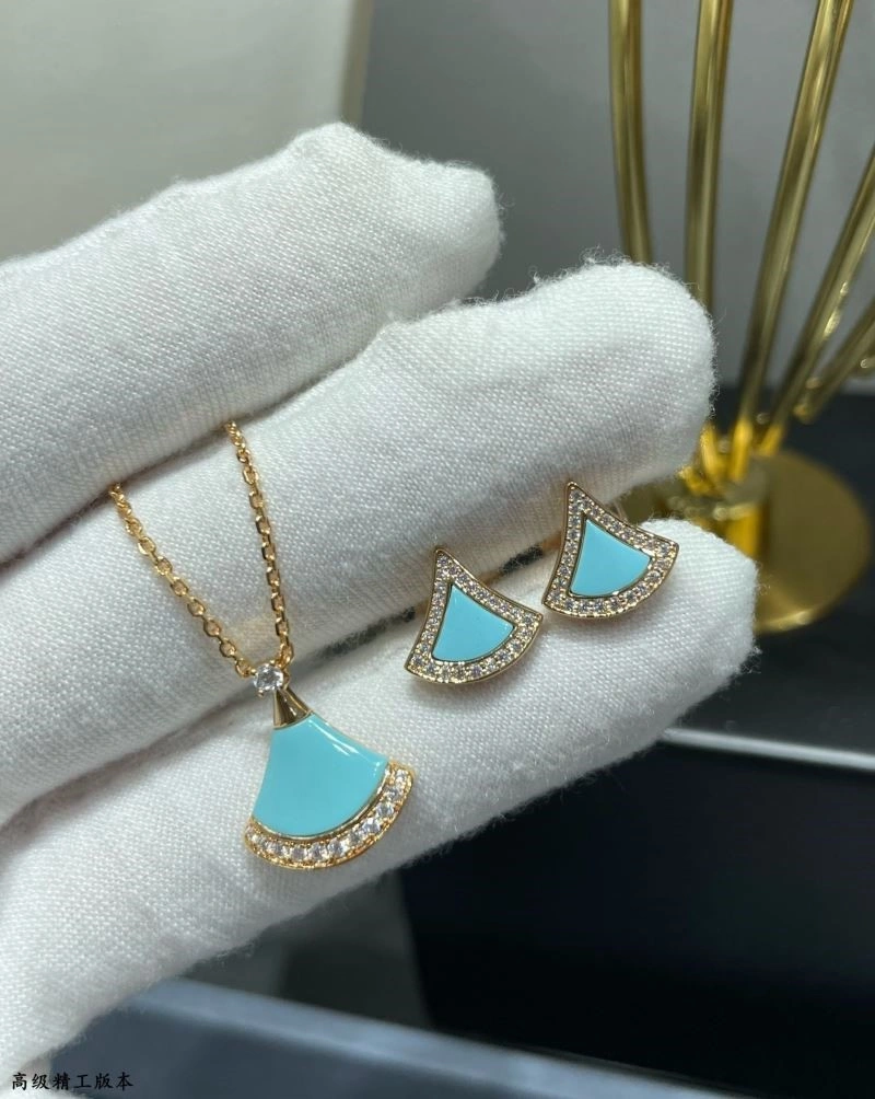 Bvlgari Earrings ComfortFit 216251