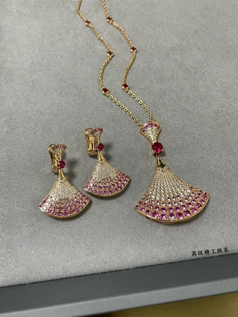 Lightweight Bvlgari Earrings 216248