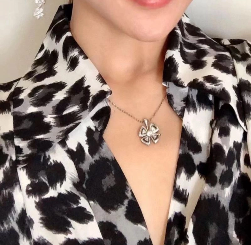 Affordable Bvlgari Necklaces 216820