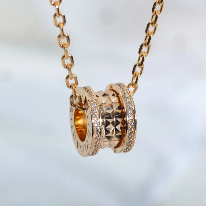 Resilient Bvlgari Necklaces 216819