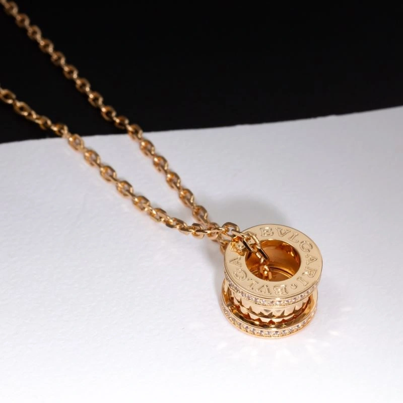 Resilient Bvlgari Necklaces 216819