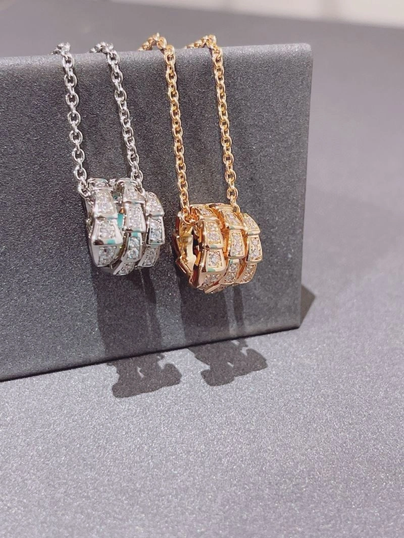 WaterResistant Bvlgari Necklaces 216817