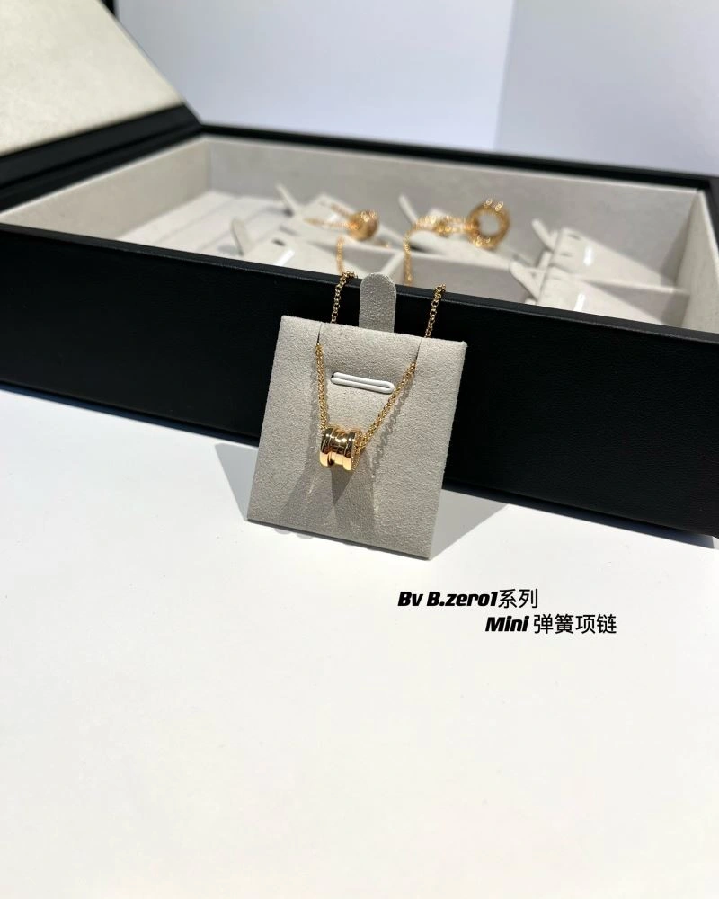 Bvlgari Necklaces Neat 216807