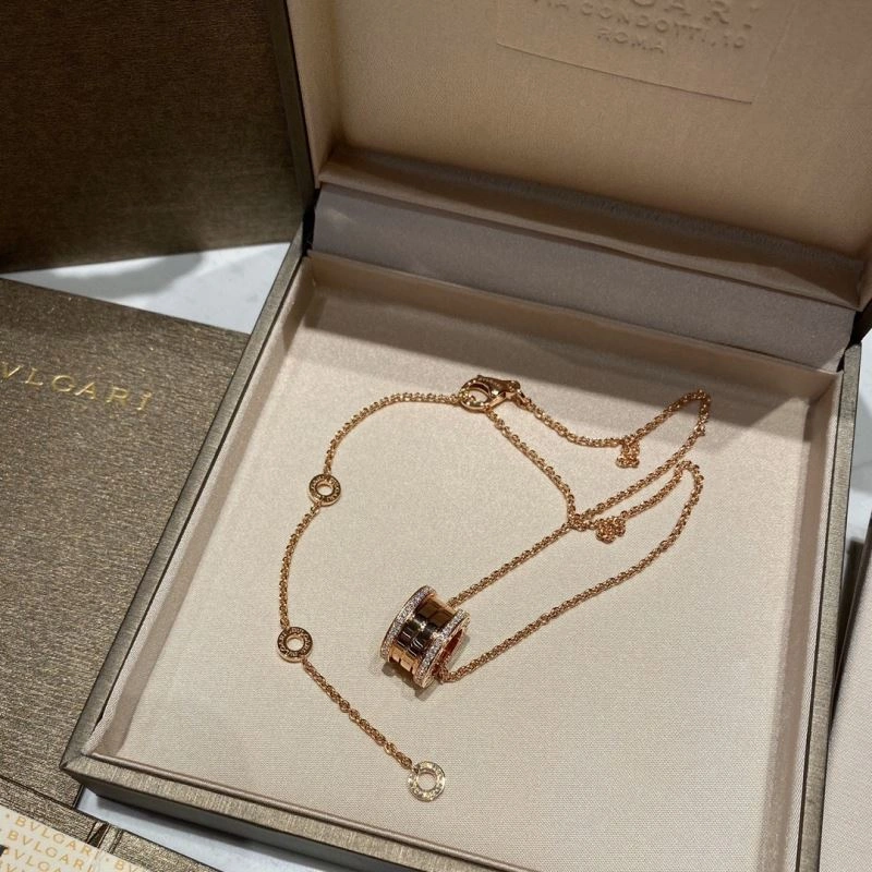 MoistureWicking Bvlgari Necklaces 216801