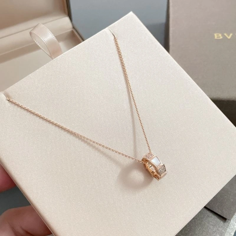 MoistureWicking Bvlgari Necklaces 216795