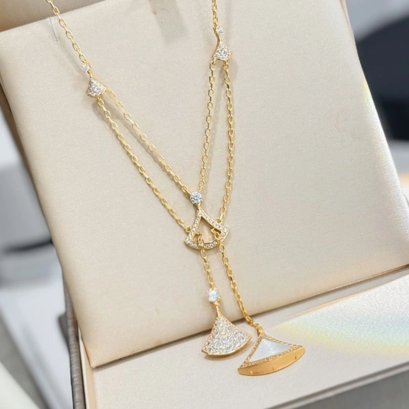 Modern Bvlgari Necklaces 216798
