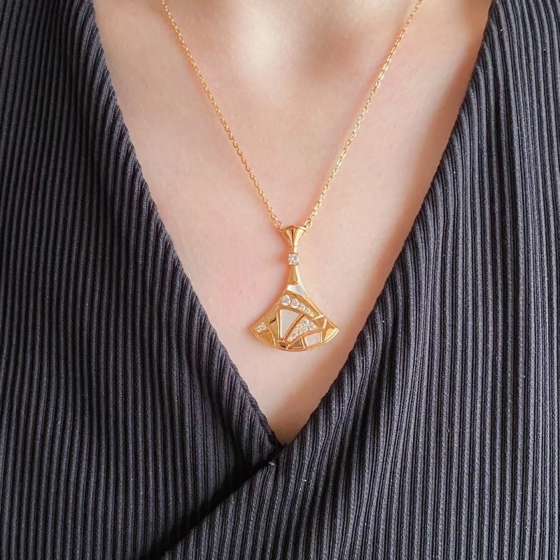 Breathable Bvlgari Necklaces 216741