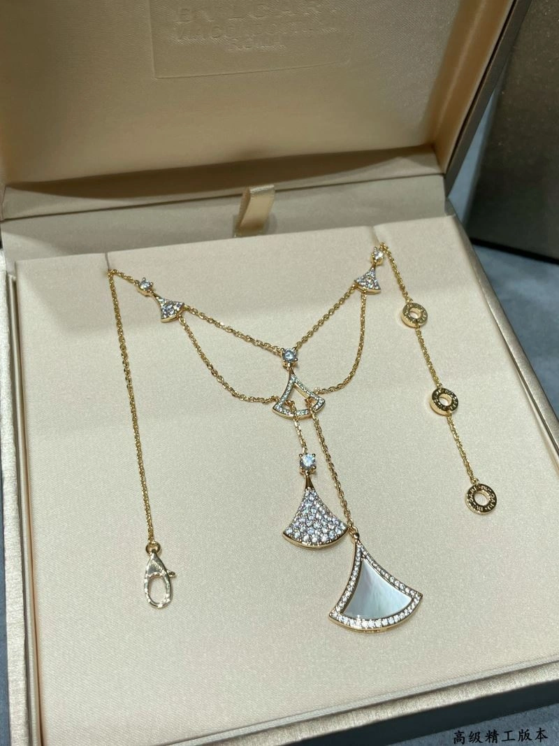 Bvlgari Necklaces TimelessDesign 216750