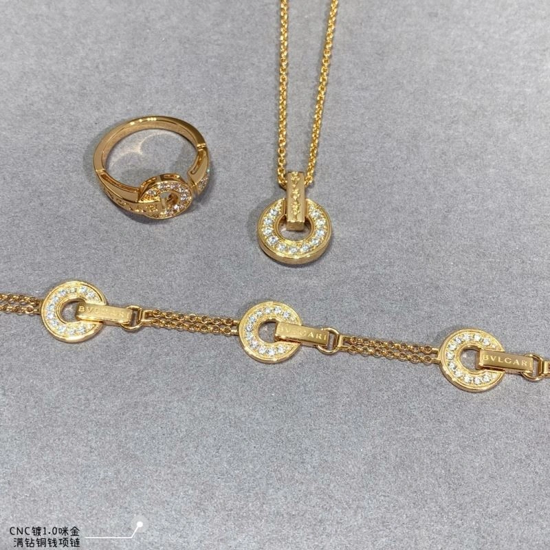FastDry Bvlgari Necklaces 216738