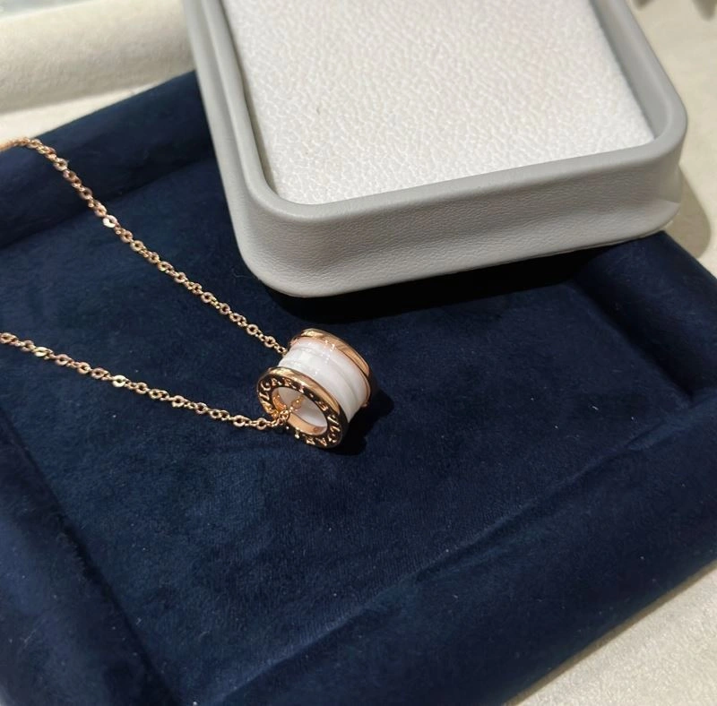 WeatherProof Bvlgari Necklaces 216851