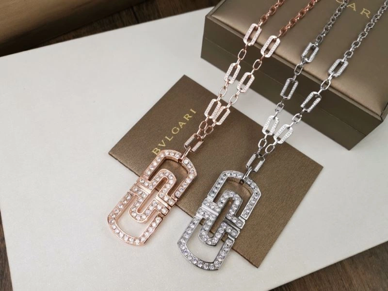 Bvlgari Necklaces Practical 216705