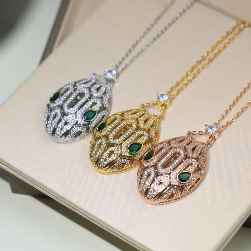 Sophisticated Bvlgari Necklaces 216707