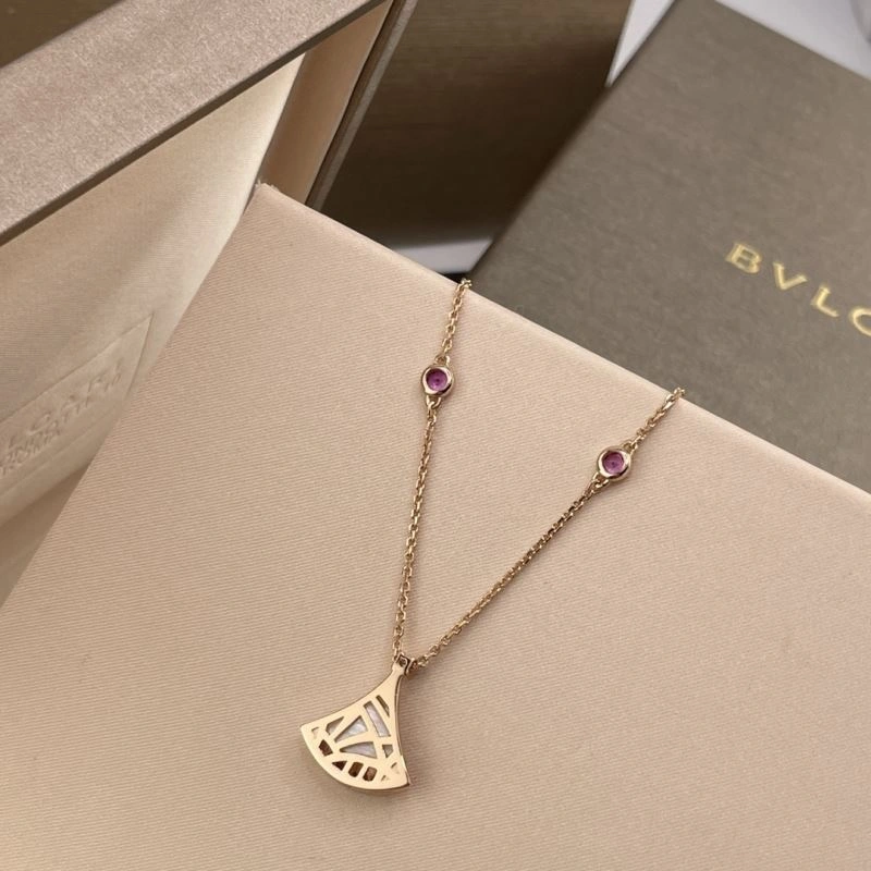 Breathable Bvlgari Necklaces 216680