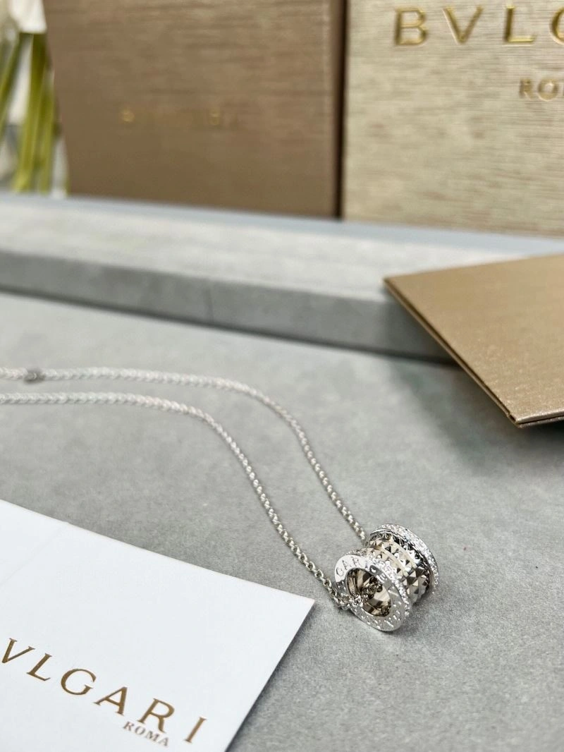 ModernLook Bvlgari Necklaces 216579