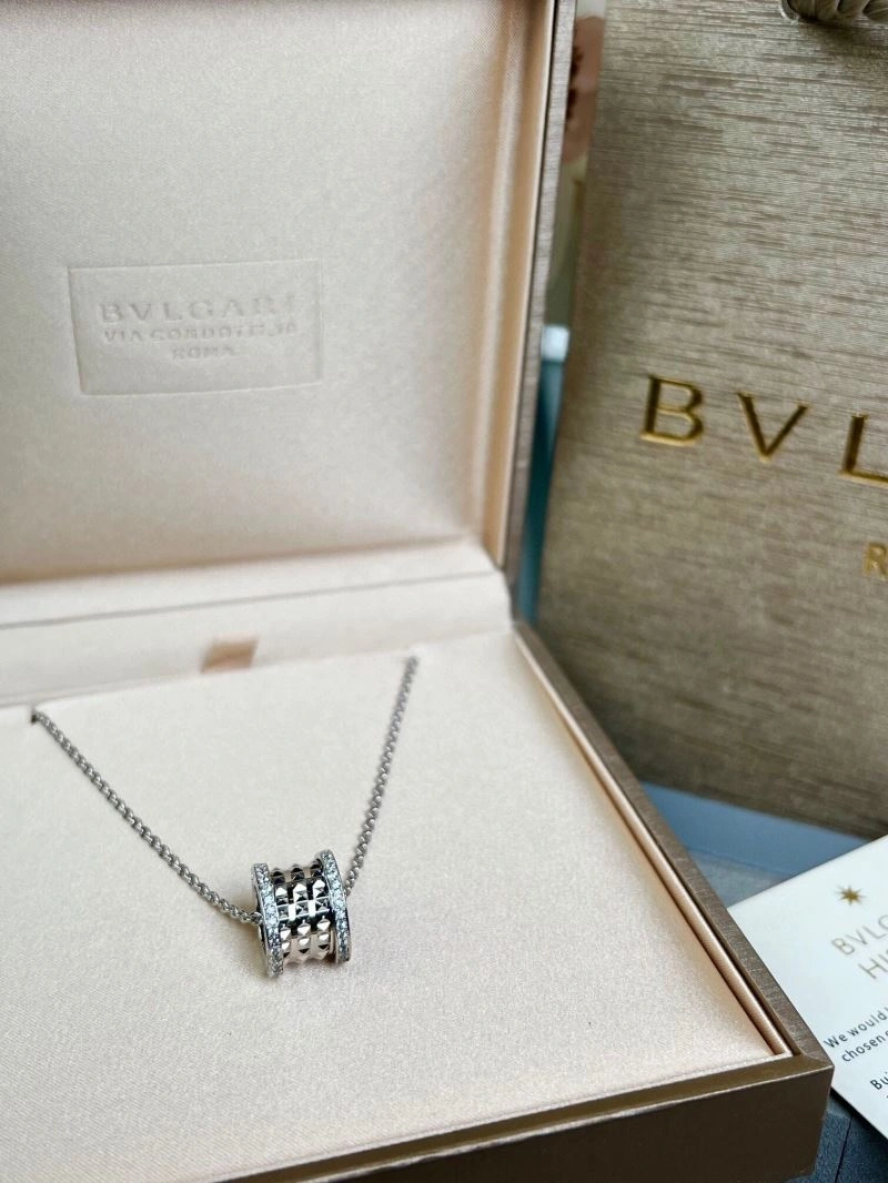 ModernLook Bvlgari Necklaces 216579