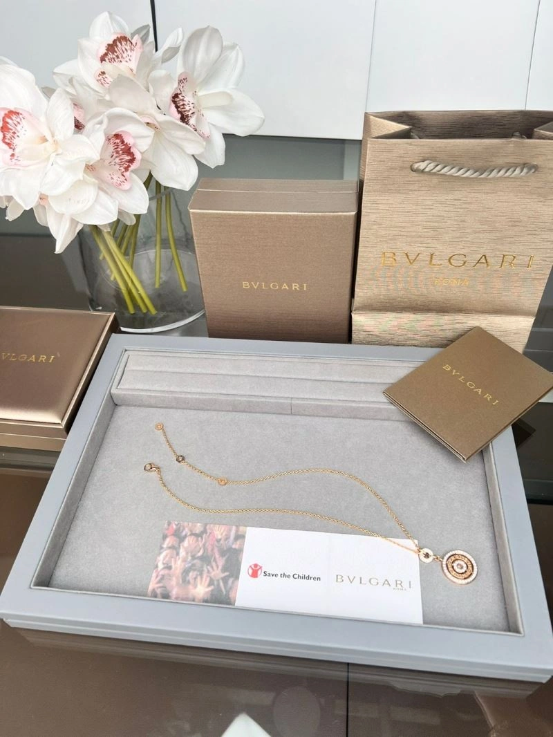 Bvlgari Necklaces Supportive 216562