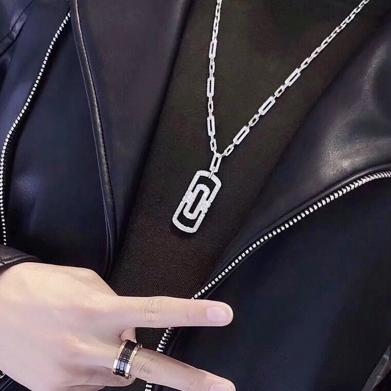 Bvlgari Necklaces Snug 216567