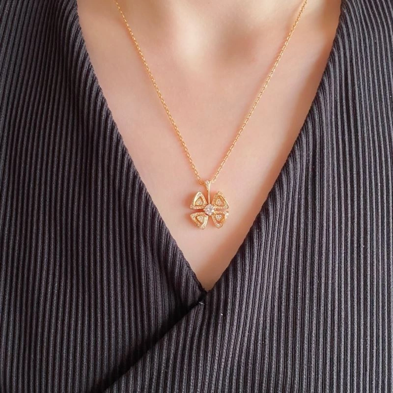 Bvlgari Necklaces Packable 216575