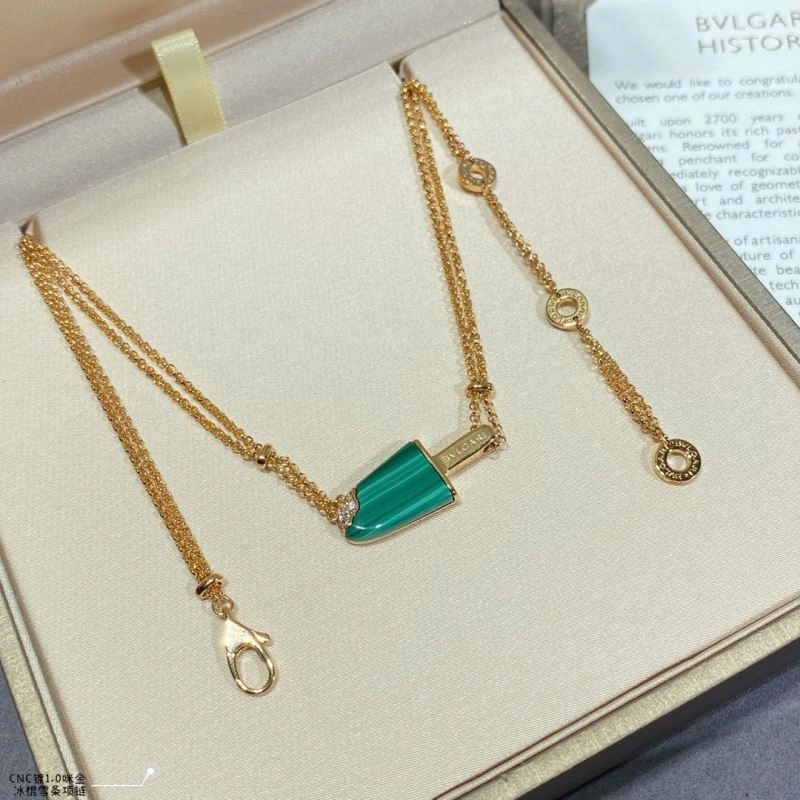 Tailored Bvlgari Necklaces 216570