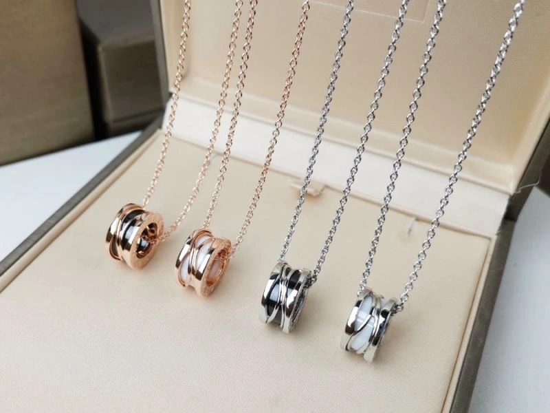 Tailored Bvlgari Necklaces 216539
