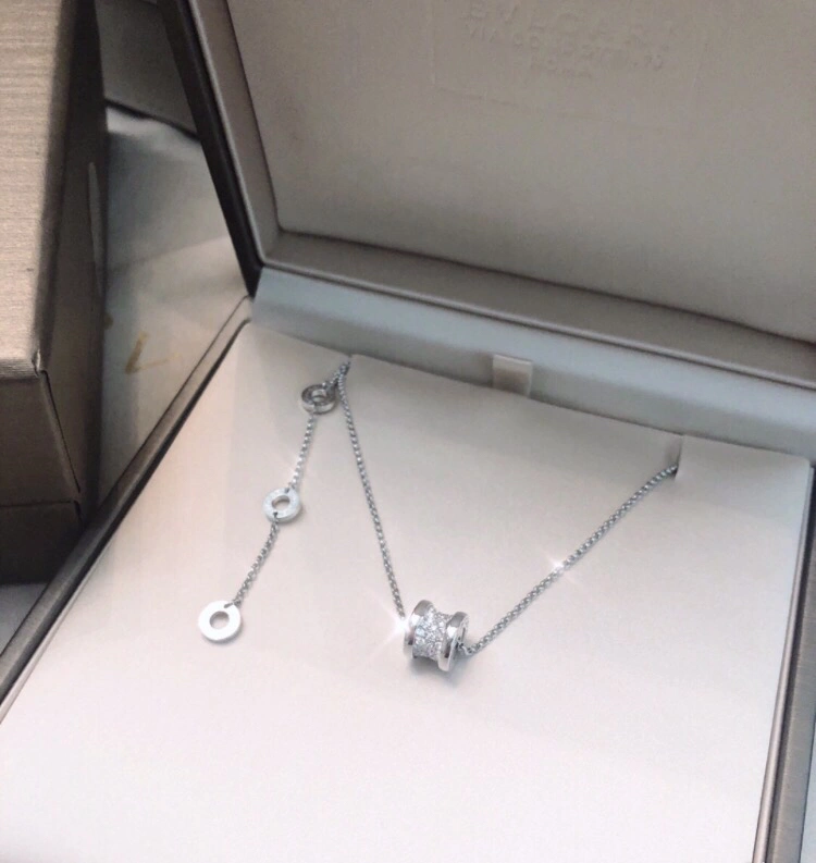 Bvlgari Necklaces UrbanChic 216482