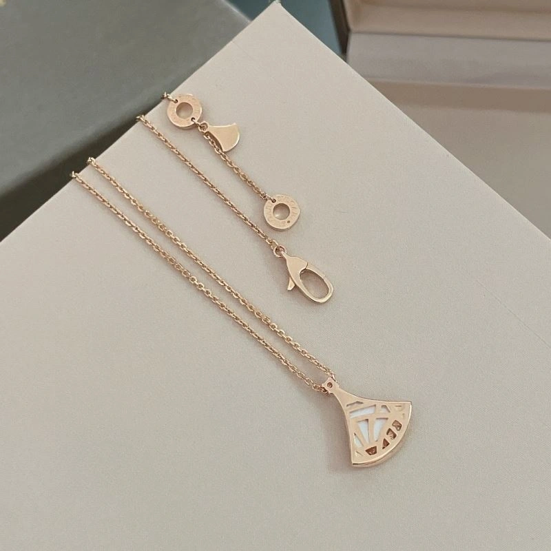 Bvlgari Necklaces Timeless 216481