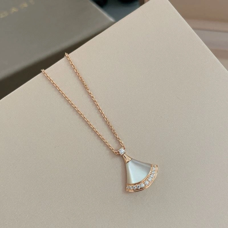 Bvlgari Necklaces Timeless 216481