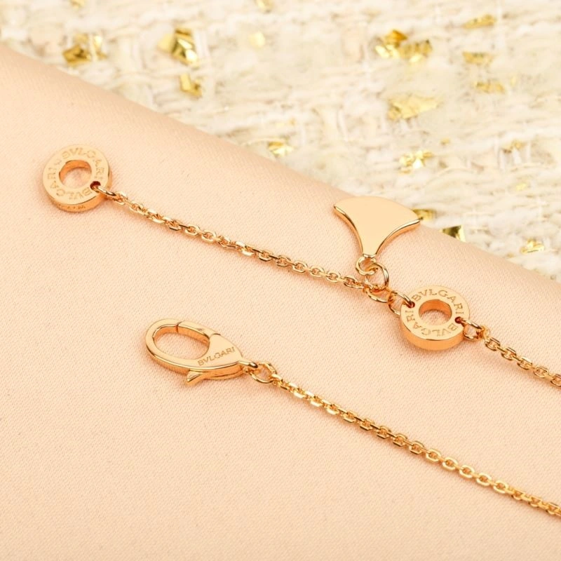 Durable Bvlgari Necklaces 216369