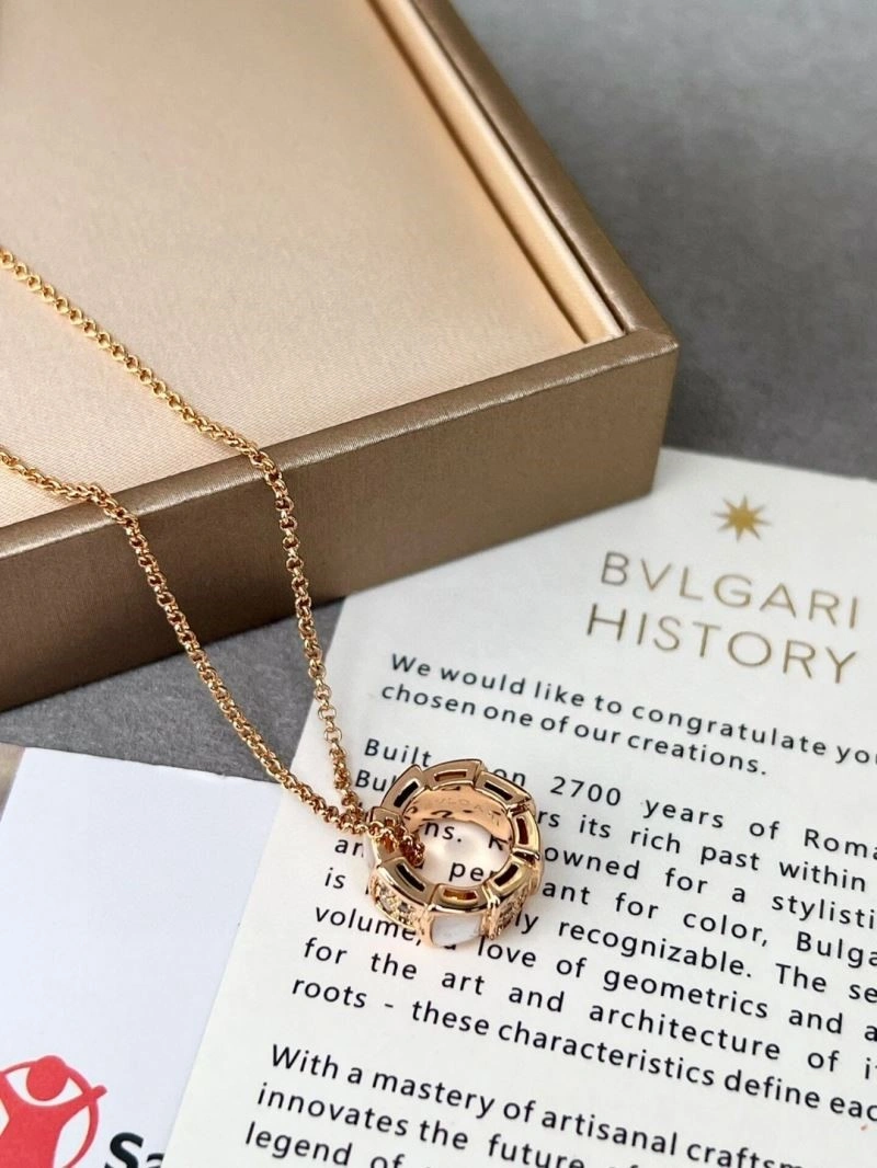 Fashionable Bvlgari Necklaces 216370