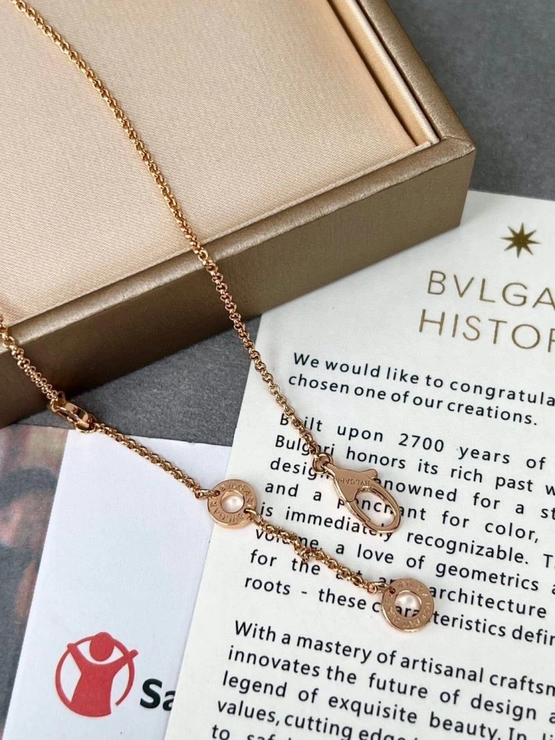Fashionable Bvlgari Necklaces 216370
