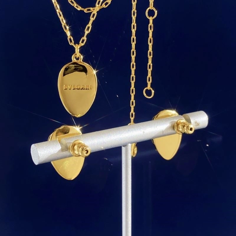 Bvlgari Necklaces Trendy 216342